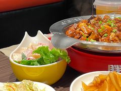 -胖哥俩肉蟹煲(济南世茂国际广场店)