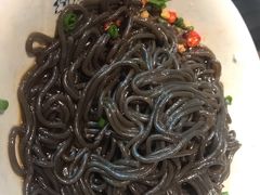 酸辣蕨根粉-阿婉贵州苗家酸汤鱼(梅林店)
