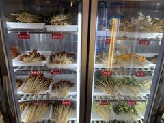 -拈签一笑黄牛肉辣卤串串