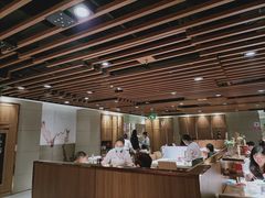 大堂-海底捞火锅鲜切牛肉主题店(长寿路店)