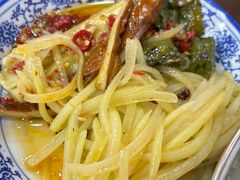 -杨三娘跷脚牛肉(羊子山西路店)