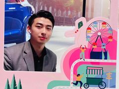 -TESLA 特斯拉(上海太古汇体验店)