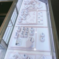 -威德钻石-克拉钻大本营(南京东路店)