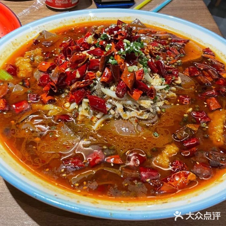 半步癫小酒一喝特别有当大侠的感觉 辣子鸡分量特别足