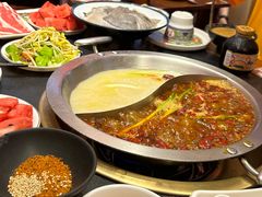 -沸炉重庆老火锅(军事博物馆店)