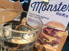 -The Diner X餐厅(青岛万象城店)
