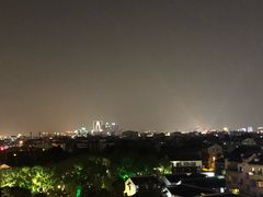 景观位-顽啤熊·酒客酒馆(苏城夜景必选店)