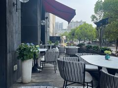 -Carbon莫卡哆·意大利复古集市餐厅(杭州大厦店)