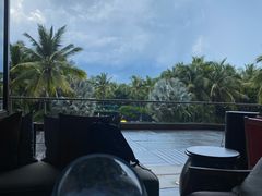 -三亚湾海居铂尔曼度假酒店