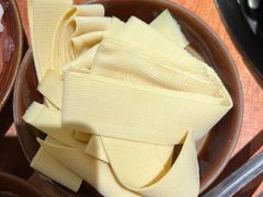 -周小明火锅(黑金冠社区店)