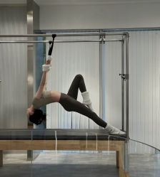 -亚太瑜伽普拉提学院