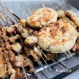 小区里的烤串｜小串铁签烧烤