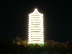 景点-博雅塔