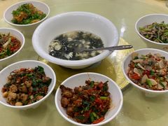 -红色湘菜馆(春风店)