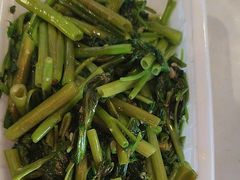 -川流不息·地道川菜·小龙虾(新松江路店)