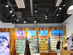 -LOOK眼镜(宝山万达店)