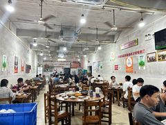 -南记食粥坊·宵夜大排档(卫国路店)