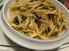 -满兴咱妈烀饼铁锅炖(兰州北街店)