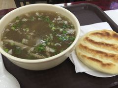 泉儿头杂碎(城东店)-泉儿头杂碎·清真(城东总店)