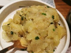 -云海肴·汽锅鸡·云南菜(天山百盛优客店)