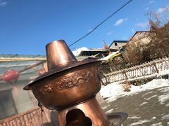 -果松木炭酸菜铜火锅·外婆参鸡汤