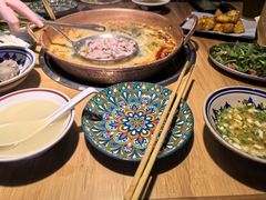 -洱火云南酸菜牛肉火锅(石景山当代商城店)