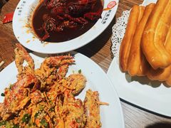 十三香小龙虾-叶派龙虾•招牌香辣蟹·海鲜(中海国际店)