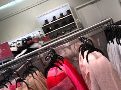 -H&M(华润万象城店)