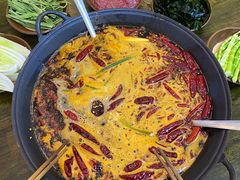 -黄潇洒老火锅(九眼桥宏济巷店)