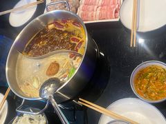 -唯爱KTV聚会餐厅(仙林东城汇店)