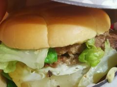 双层安格斯厚牛芝士堡-麦当劳(军博店)