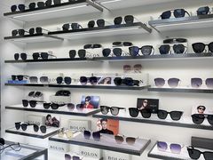 -潘多拉眼镜·蔡司依视路明月(潘家园店)