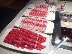 -海底捞火锅鲜切牛肉主题店(长寿路店)