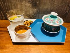 -茶是一枝花泡茶店