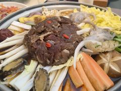 -百年石锅饭(阿里郎美食街店)