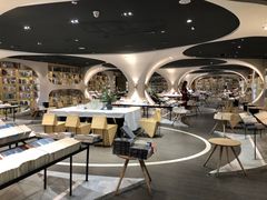 -钟书阁(珍园店)