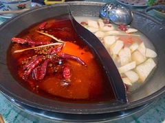 -鸿姐老火锅(疁城新天地店)