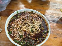 -龙树园麻辣米线