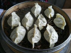 -清真老铁家灌汤包