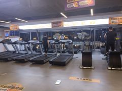 -超鹿运动(达信大厦店)