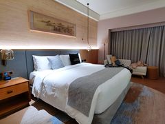 -上海佘山世茂艾美酒店