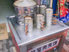 -天府米线笼笼肉夹馍(钟楼小区店)