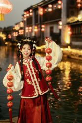-一揽芳华汉服旗袍体验馆(拙政园店)