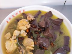 -文山荷鲜居(翠湖店)