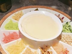 -怪噜范·老贵阳街头名小吃(世纪金源旗舰店)