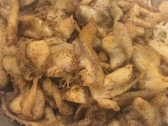 -辣盆盆麻辣小龙虾(哈尔滨总店)
