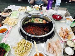 -朱氏胖子烂火锅(洪崖洞店)