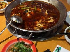 -小饕荟雅安贡椒鱼鲜馆(广福桥店)