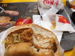 -麦当劳(欢乐谷店)