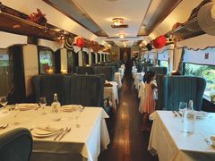 靠窗位-火车头法国西餐厅